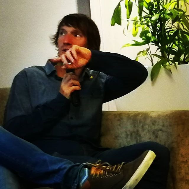 At dinner with <a href="/sebastiankienle/">Sebastian Kienle</a> listening to some interesting stories of his life in triathlon.

#orcatriathlon #orca #dreamkona