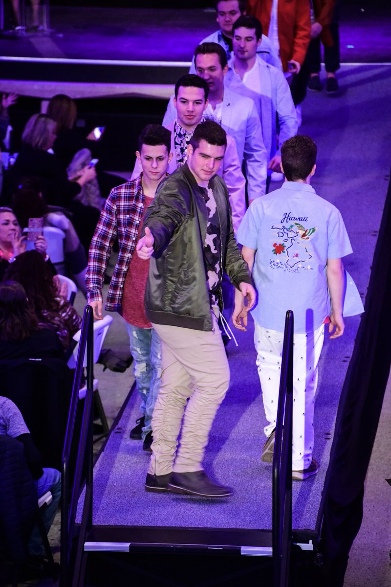 Thank u to everyone who attended this years Fashion Show and Glamour Expo. What a great event!