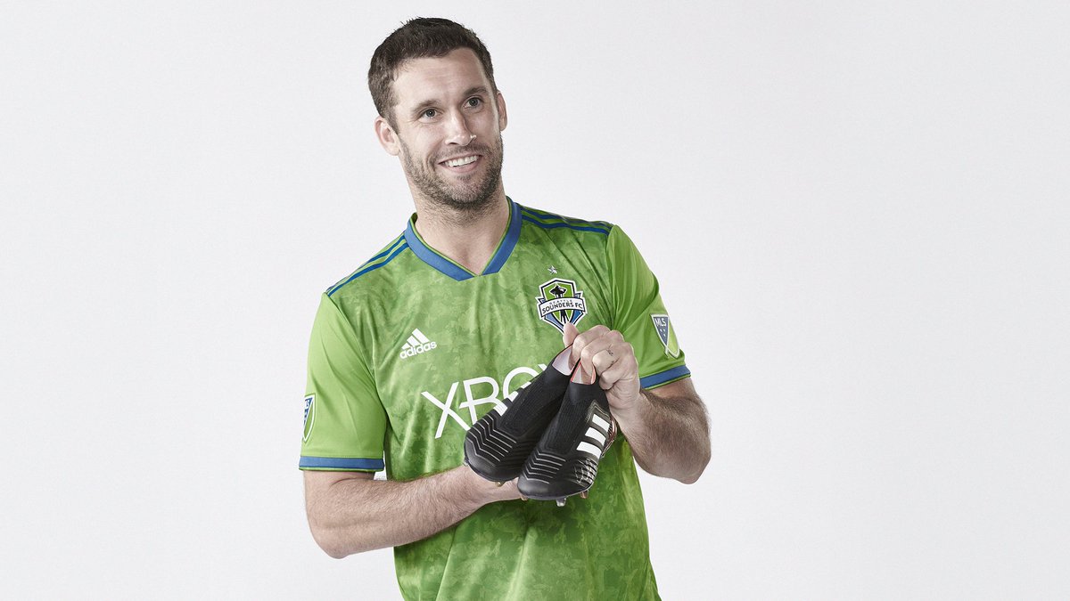 SoundersFC's tweet image. 🚨 RETWEET for a chance to win a pair of @adidasfootball boots signed by @wbruin! 🚨

The winner will be announced Wednesday morning at 10 a.m. PT.