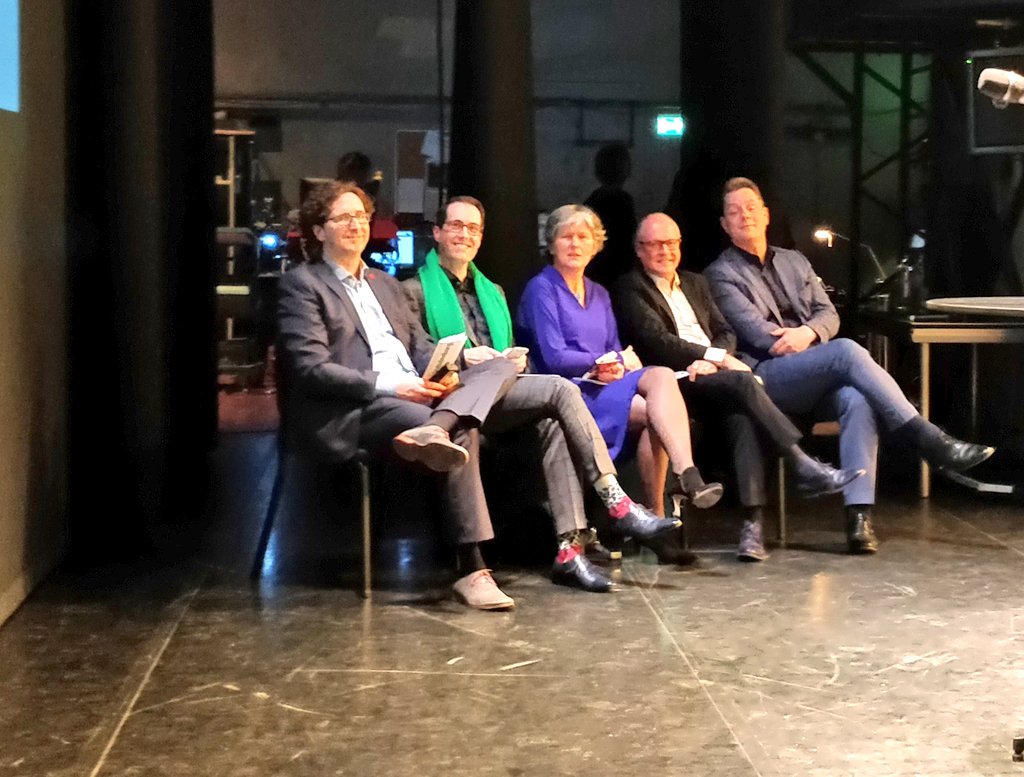 Debat <a href="/DEKOMNieuwegein/">DE KOM</a>. Dit is het zicht vanaf het podium.