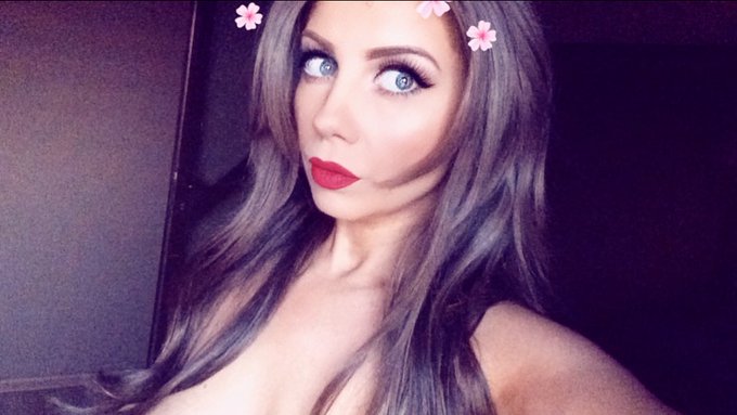 Sedenna’s pics and videos