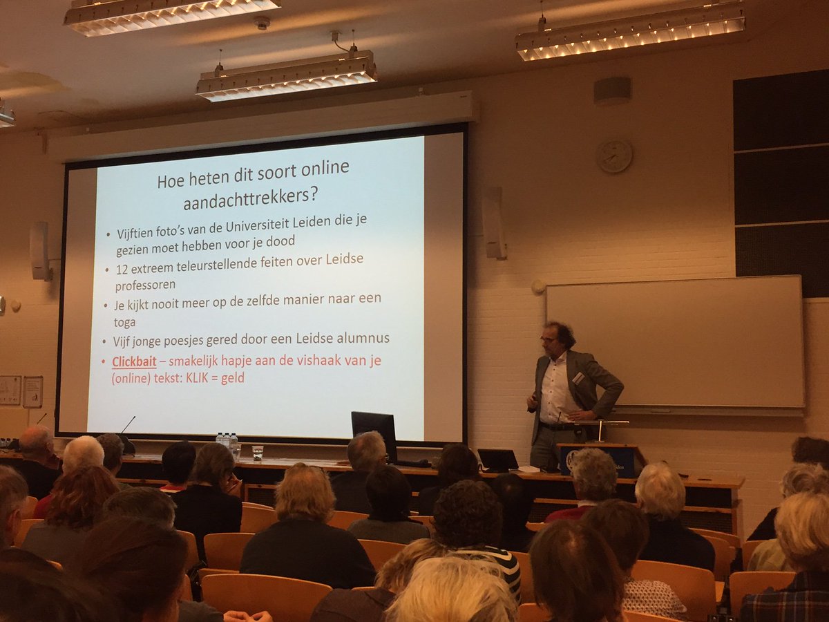 LeidenAlumni's tweet photo. Jaap de Jong, hoogleraar Journalistiek en Nieuwe Media, is onze eerste spreker van vanavond en begint zijn verhaal met #clickbait! #AlumniMasterclass https://t.co/ui1DzxwMf0