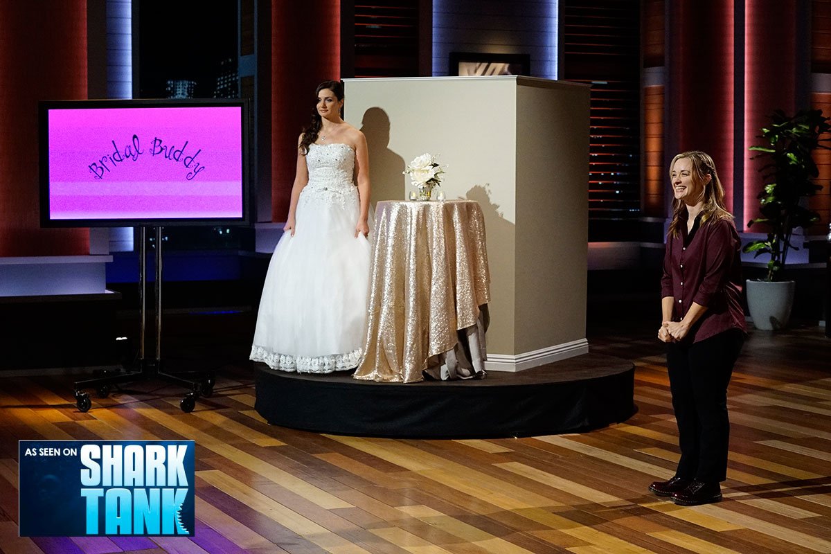 philaweddings's tweet image. This product was aired on Shark Tank last year. Great idea for brides looking for an alternative to the... Click to keep reading #wedding #weddinggarment #weddingdaychat #brides bit.ly/2GJDvcz
