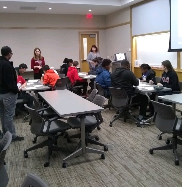 NebraskaBiz's tweet photo. Today @NEEconEd and @NebraskaBiz welcomed Boys and Girls Club students to Hawks Hall to participate in financial literacy activities and learn about attending @UNLincoln. #NUBiz #StartSomething https://t.co/rgEnuKmo5V