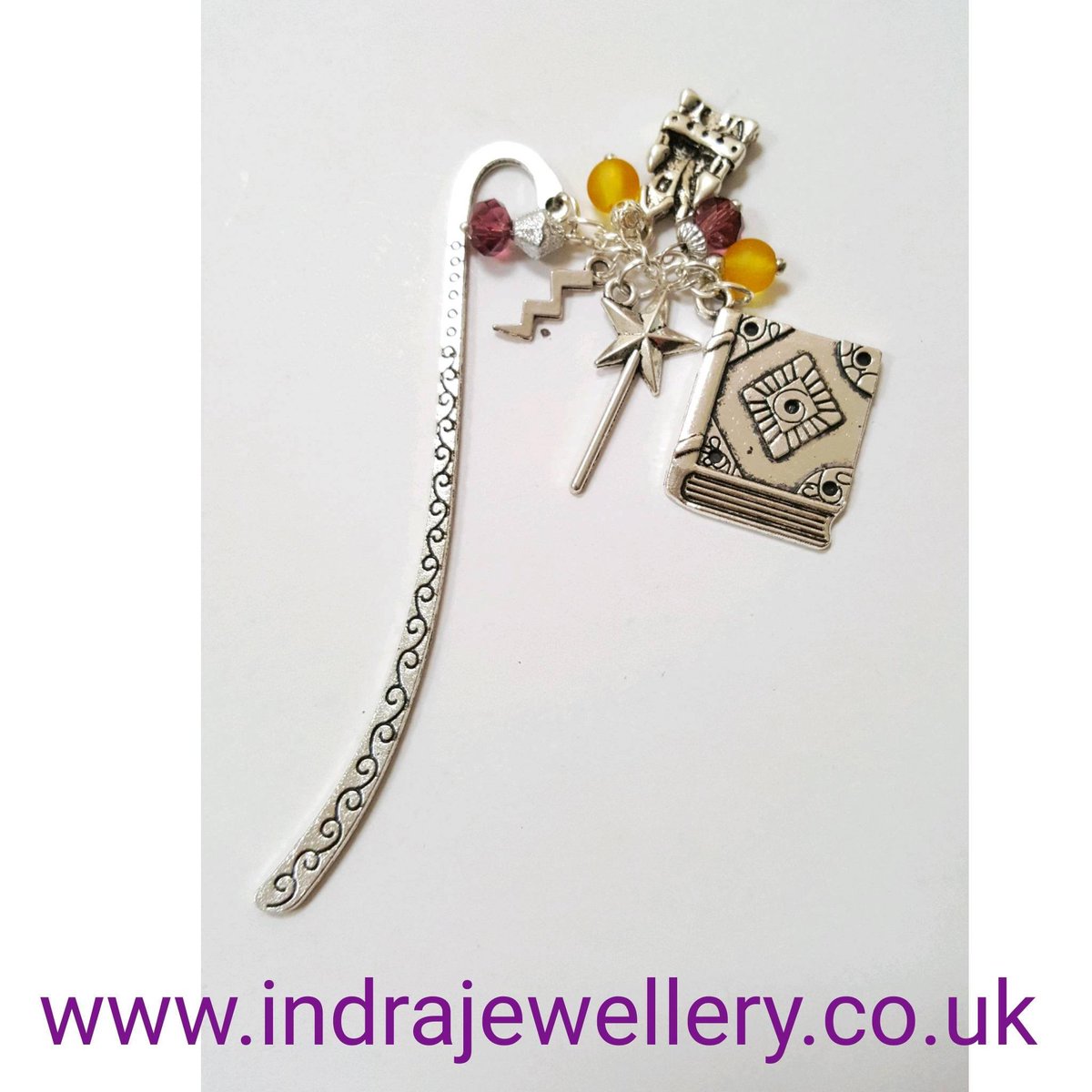 IndraJewellery's tweet photo. anyone a #harrypotter fan? Mark the pages of your latest book with this fab bookmark! ⚡⚡ #womaninbiz #wnukrt  https://t.co/AjipQcC7eb https://t.co/f18yq4NhHr