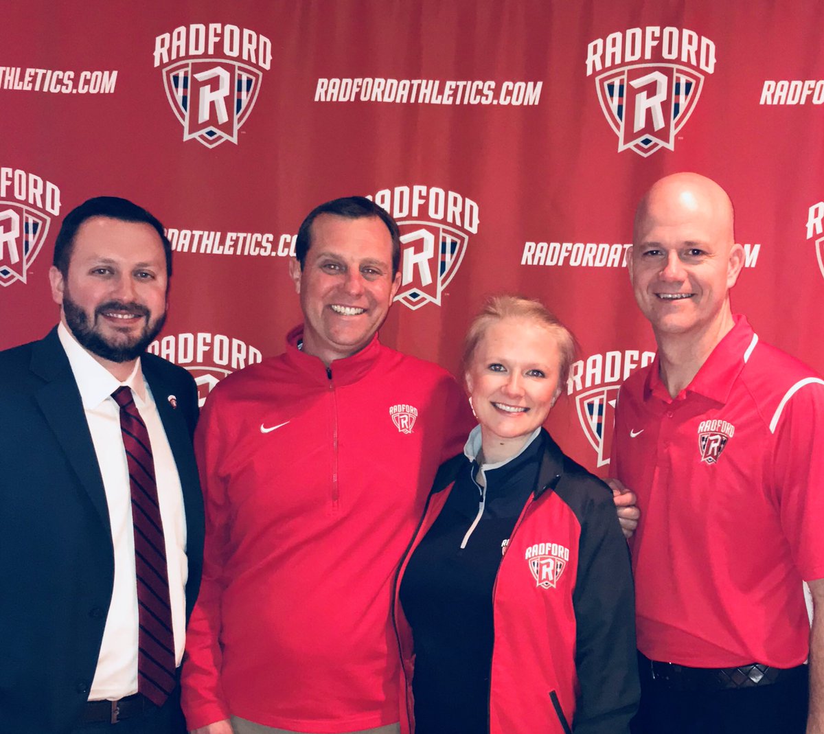 Our @Highlander_Club & @ru_athletics staff are ready for the @RadfordMBB Pre-Game Social @JimmiesLadder11 from 3-5pm! #OwnYourColors