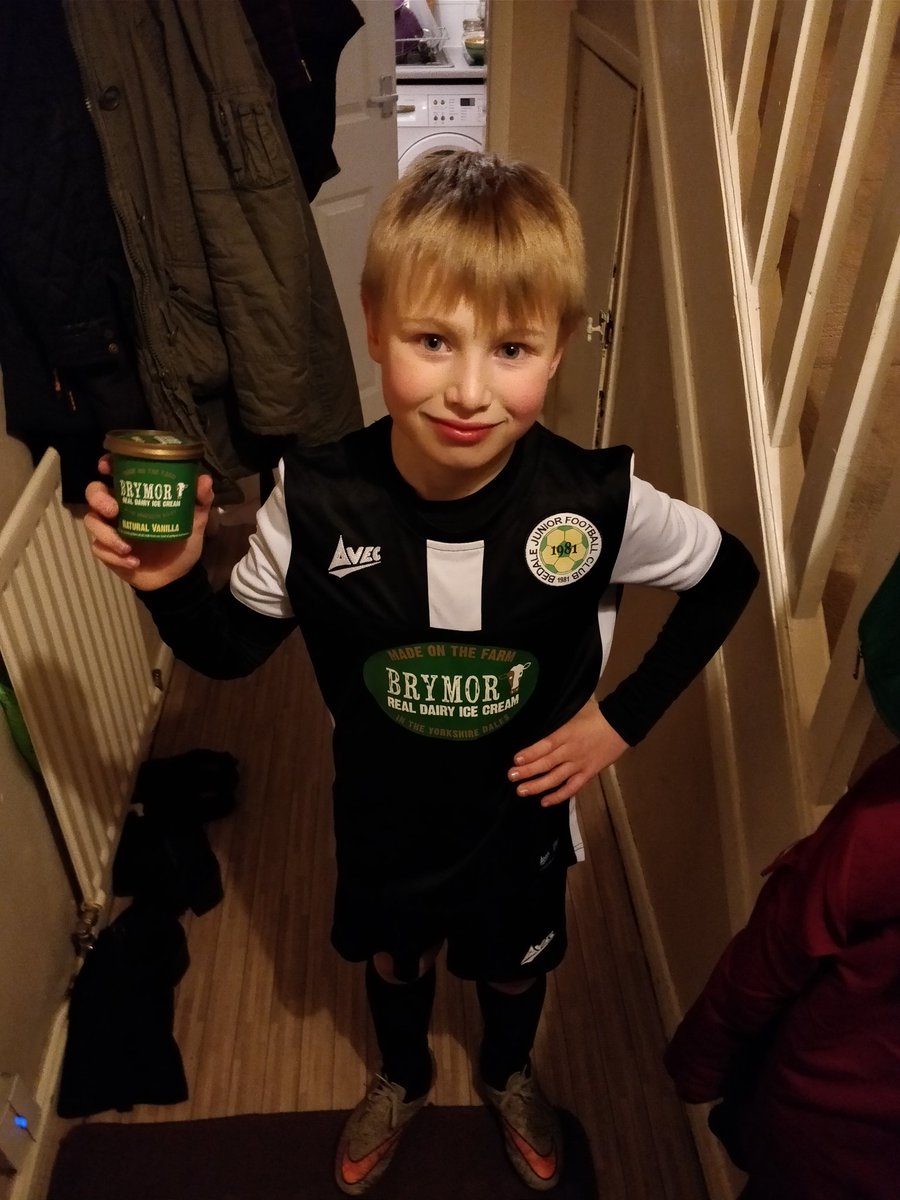 Someone's going to enjoy his ice cream🍦

Thanks to <a href="/BrymorIceCream/">Brymor Ice Cream</a> &amp; <a href="/bedalejuniors/">bedalejuniors</a>