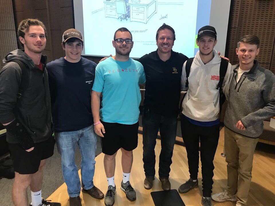 KappaSigmaHQ's tweet photo. Brother @chipgaines (@BUkappasigma, Baylor University, '95) of @hgtv #FixerUpper fame, takes some time to grab a photo with the Chapter's newest pledges! https://t.co/9OiECrUrHe