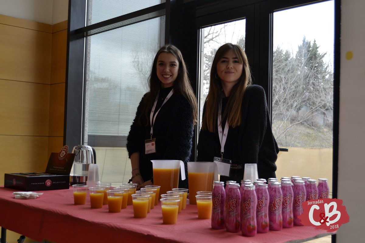 apoeasociacion's tweet photo. ¡Increíble! Así han sido las jornadas @cyb_urjc de este año en la @urjc. Gracias a la organización por confiar en #APOEasociacion para este eventazo. ¡Ha sido maravilloso! https://t.co/vyytRGHOUW