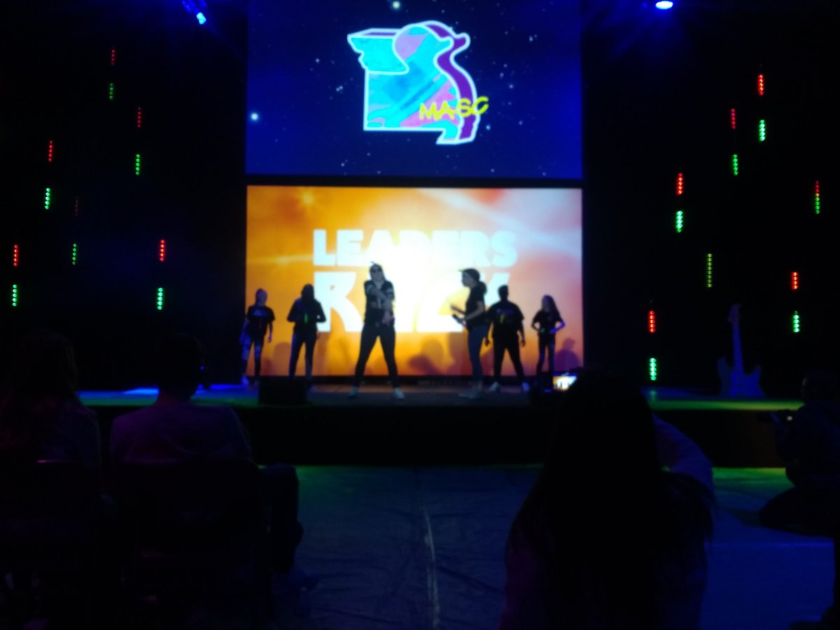 barry_elem_pcr3's tweet photo. Barry was chosen to represent the NW district of student councils in a lip sync showcase at the #mascstate18 convention in Lebanon, MO. https://t.co/uVhRwjfzVt