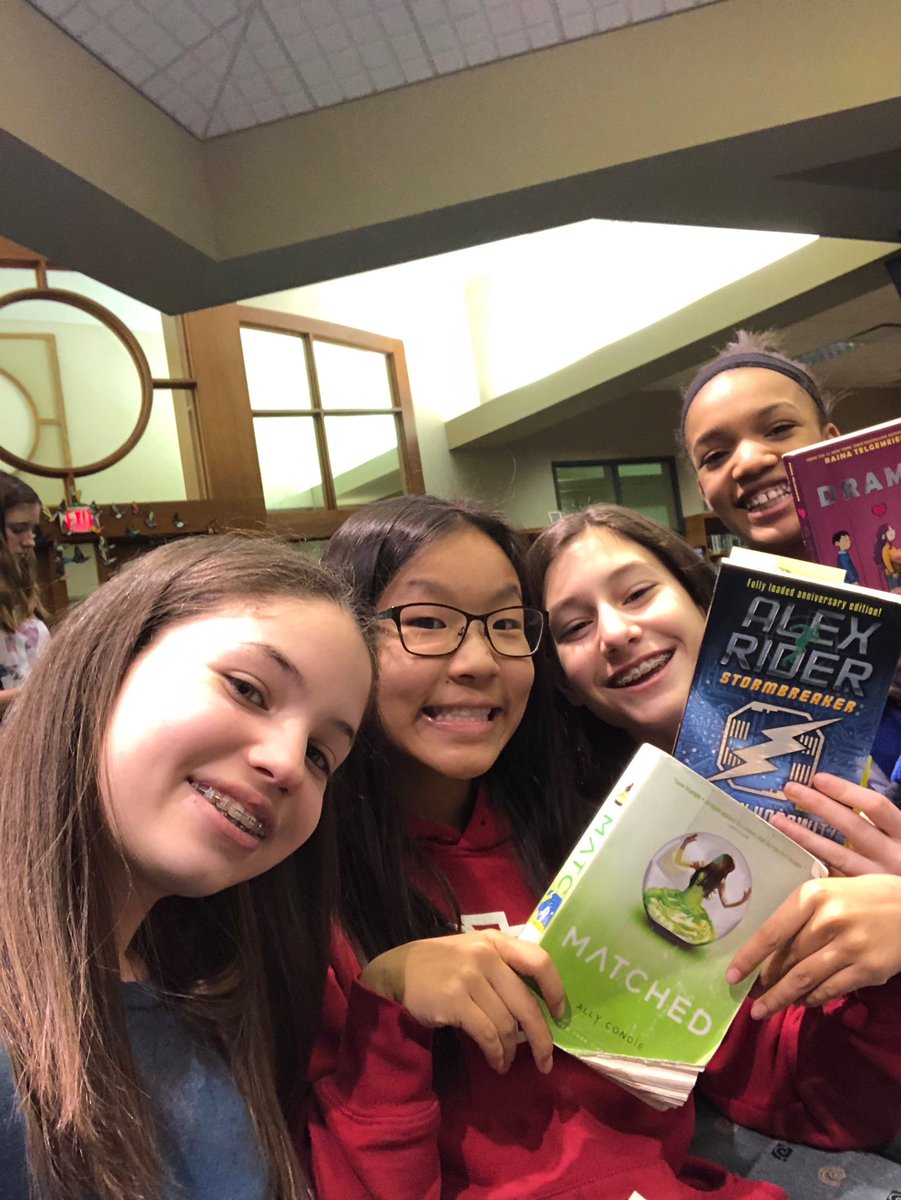 Grt your hands on a great book! <a href="/Disney/">Disney</a> #MagicOfStorytelling