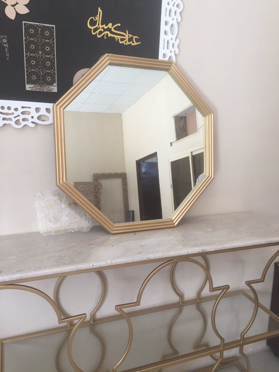 طاولات ومرايا #قص #زخارف_خشبية  #زخرفة #زخرفة_اسلامية #قص_ليزر #أبواب #نحت #أسماء #هدايا #كريلك #قص_حديد #طاولات #حروف #راوتر #القصيم #بريدة #البدايع #المذنب #صناع_الزخرفة #عنيزة #الزلفي #متجر #ابداع #اثاث #حواجز سواتر #برتشن #كريلك #كلادنق #فوم