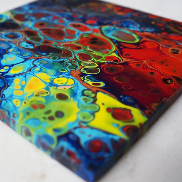 lewisrose15's tweet photo. A bit of a crazy mix went into this pour #abstractart #acrylicpainting #instagood #instapic #fluidartgallery #letitflowfb #flowart #fluidartist #liquidpainting #instalike #picoftheday #blue #photography #cute #acrylic #creative #art #fluidpainting #phot… https://t.co/jUtwoQSFDN https://t.co/HX3PwEOhfQ