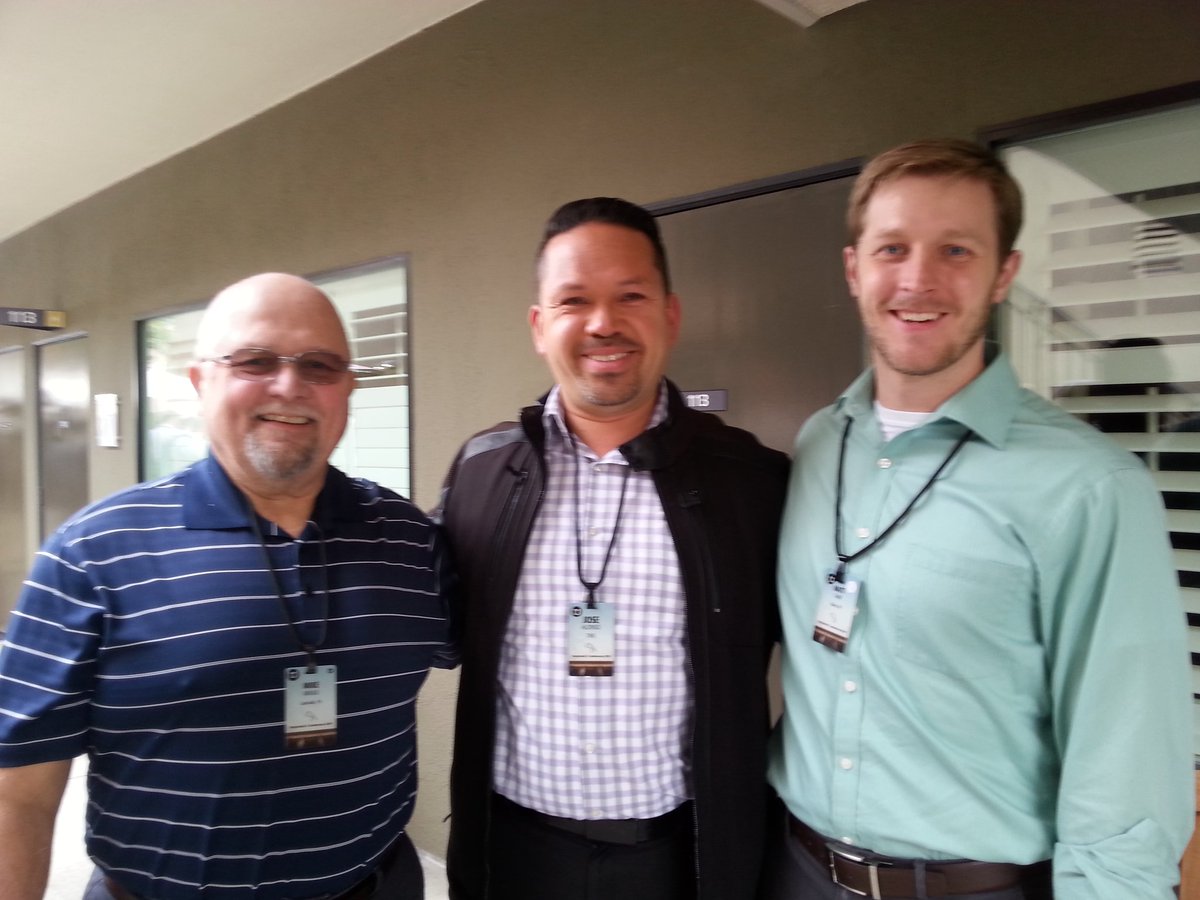 MattJTarr's tweet photo. look who we ran into at #shepcon2018! @HighPointBaptCh missionary Jose Alonso. Praying for your work in British Columbia! https://t.co/Oprys2uwp6