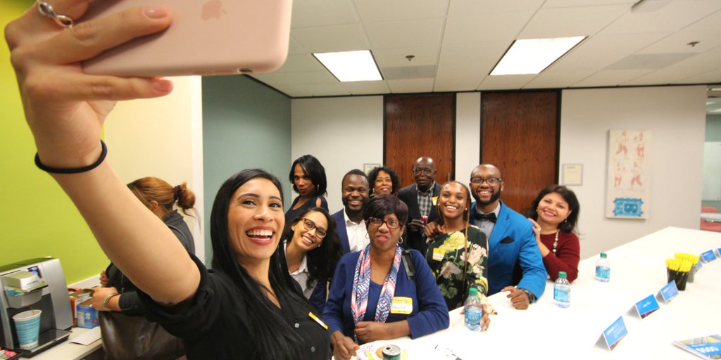 Workstylespaces's tweet photo. We had a wonderful turnout at our Business #Networking Event held at 6671 SW Freeway in #Houston. View the full gallery: https://t.co/fsU9UKljaN

Special thanks to @KonceptKit for providing complimentary professional head shots during the event! #BoxerProperty https://t.co/nRE1qLLtmM