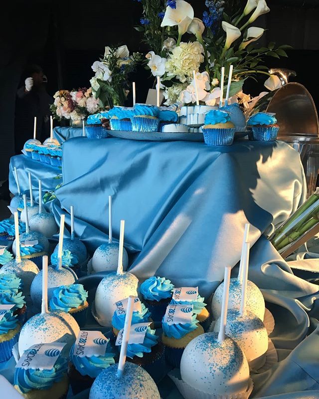 WPMillermoments's tweet photo. So many amazing desserts for #ATT28Days Event! || Catering: @chef_coojo_jones | Event Designer: @wpmillermoments | Venue: #NateHoldenPerformingArtsCenter | Photographer: @1.oneshot | Rentals: @TheoniCollection @tacer_losangeles | Audio/Visual: @cosmossoundhollywood l| https://t.co/H5ktCtCl98