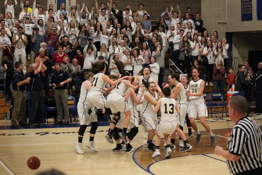 RBoosters's tweet image. ITS OFFICIAL!! Girls basketball plays this SUNDAY 1PM at MOHEGAN SUN ARENA for their first ever state championship🏀💪🏻 EVERYONE IN THE SCHOOL NEEDS TO BE THERE, FARMINGTON BRINGS A ROWDY CROWD!! LETS GOOOO