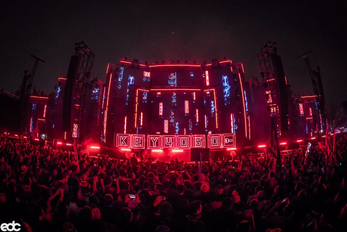 #Key4050 this weekend 
@TransmissionUM in #Bangkok armed with a batch of brand new tunes <a href="/JOCofficial/">John O'Callaghan</a>