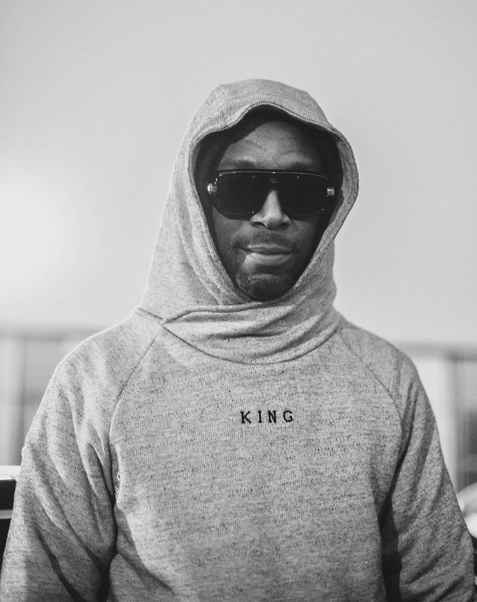 LOSTCULTURE's tweet photo. #LOSTCULTUREMEETS

@Prez_T talks new LP, international ambitions and fake industry in our latest interview.

[#LCMeets + #Interview + #StrangerReturns]

https://t.co/2drZOthtGT https://t.co/SeBx2KNzRl
