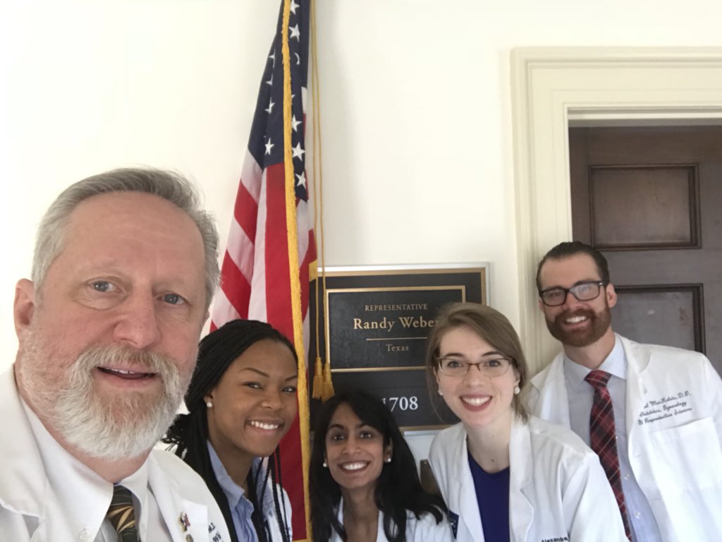 doctonydunn's tweet photo. Thank you Tom Harvey,LA and Rep. Randy Weber @WeberforTexas for welcoming us as we advocate for the women of TX-14. #ACOGCLC2018 #FactsAreImportant https://t.co/T3HxYkFTIg