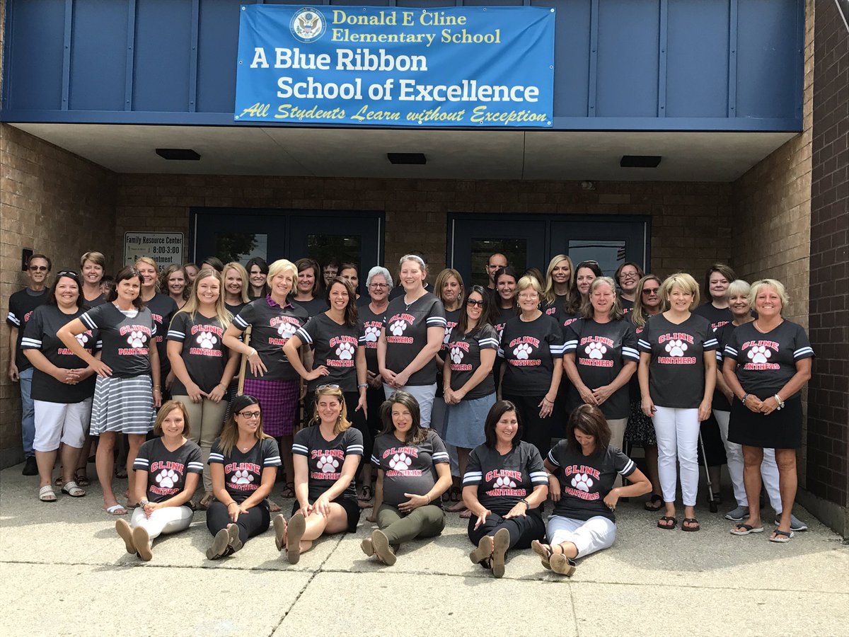 ClineElemKY's tweet photo. Cline Staff members work morning, noon and night to meet the needs of our students!
#LoveKYPublicEducation❤️ https://t.co/8yca8nOHJK