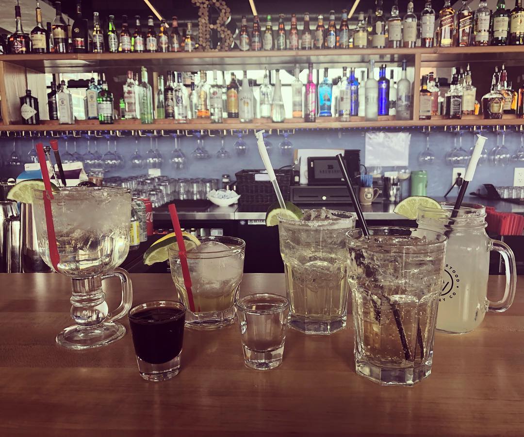 Brewshot's tweet photo. #TequilaTuesday
Tacos+tequila = perfect #tuesday match at #Brewshot ๐ฎ๐ฅ
#coctails #happyhour #JerseyCity #foodie #castironlofts #amazing #bestthingever #meal #goodfood #perfection #enjoy #folloback #happiness #likeforfolow #FolloForFolloBack #bar #drinks #margarita #beer #shots https://t.co/ElsDmZH1g1