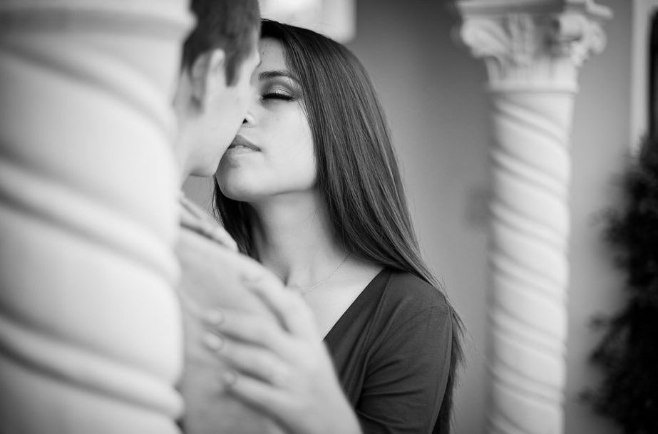 AnjelOne17's tweet photo. Stolen moments
Tender kisses
#SubmissiveCravings https://t.co/DbAwhcfASZ