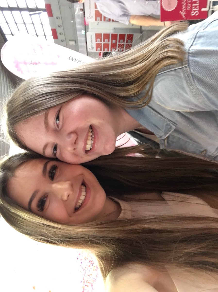 annAa009's tweet photo. @TypischKassii BITTE DURCHLESEN ! ES IST SO WICHTIG ❤️ https://t.co/KwOpkYeg3X