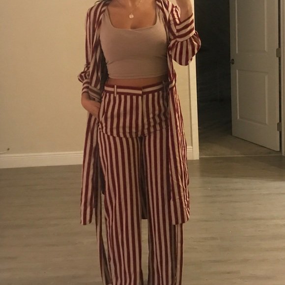 ATHNow's tweet image. So good I had to share! Check out all the items I'm loving on @Poshmarkapp #poshmark #fashion #style #shopmycloset #zara #rebeccaminkoff: bnc.lt/focc/V9zfmA2fgL