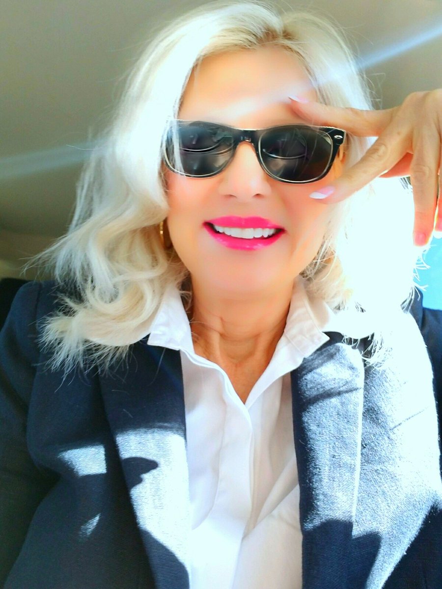 NormaJeanAngel's tweet photo. #FOLLOW my #ADORABLE #GORGEOUS💋#Sister💜👑@LucianaPatrizia🌹💎 #CEO #FelliniChildrensFoundation #FelliniCF #BusinessWoman #Philanthropist #Published #Writer #Model #Speaker https://t.co/dGa3aiX2qr