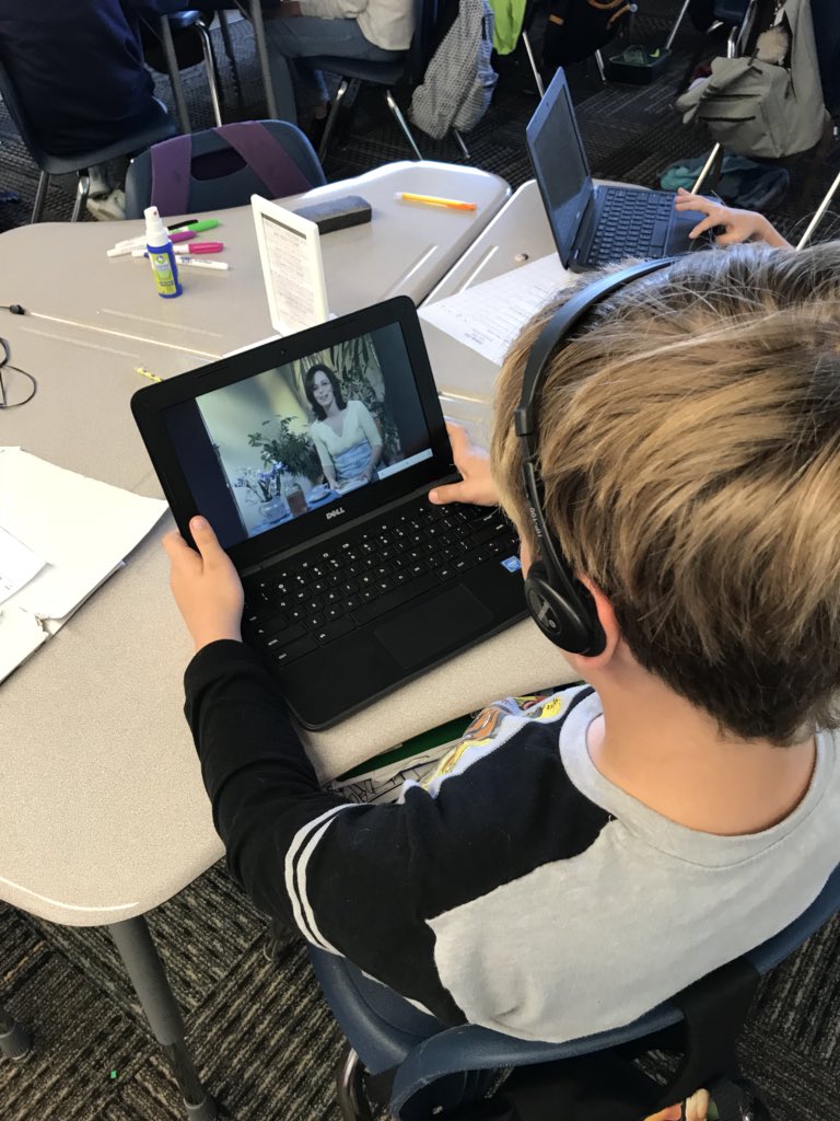 teachingtidbit's tweet photo. Ss absolutely love our discovery time #LATIC #variedresources #variedlearning https://t.co/1Fs3769WVz
