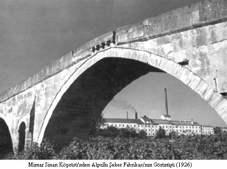 Cumhuriyet dönemi fabrikalarını sadece üretim verimliliği açısından değerlendirmemek lazım. Bu yapıların çoğu, aynı zamanda çok yönlü değerlendirilmeye açık, endüstri mirası ve korunacak kültür varlığıdır. İster Zonguldak Lavuar alanı olsun, ister şeker, isterse dokuma fabrikası.