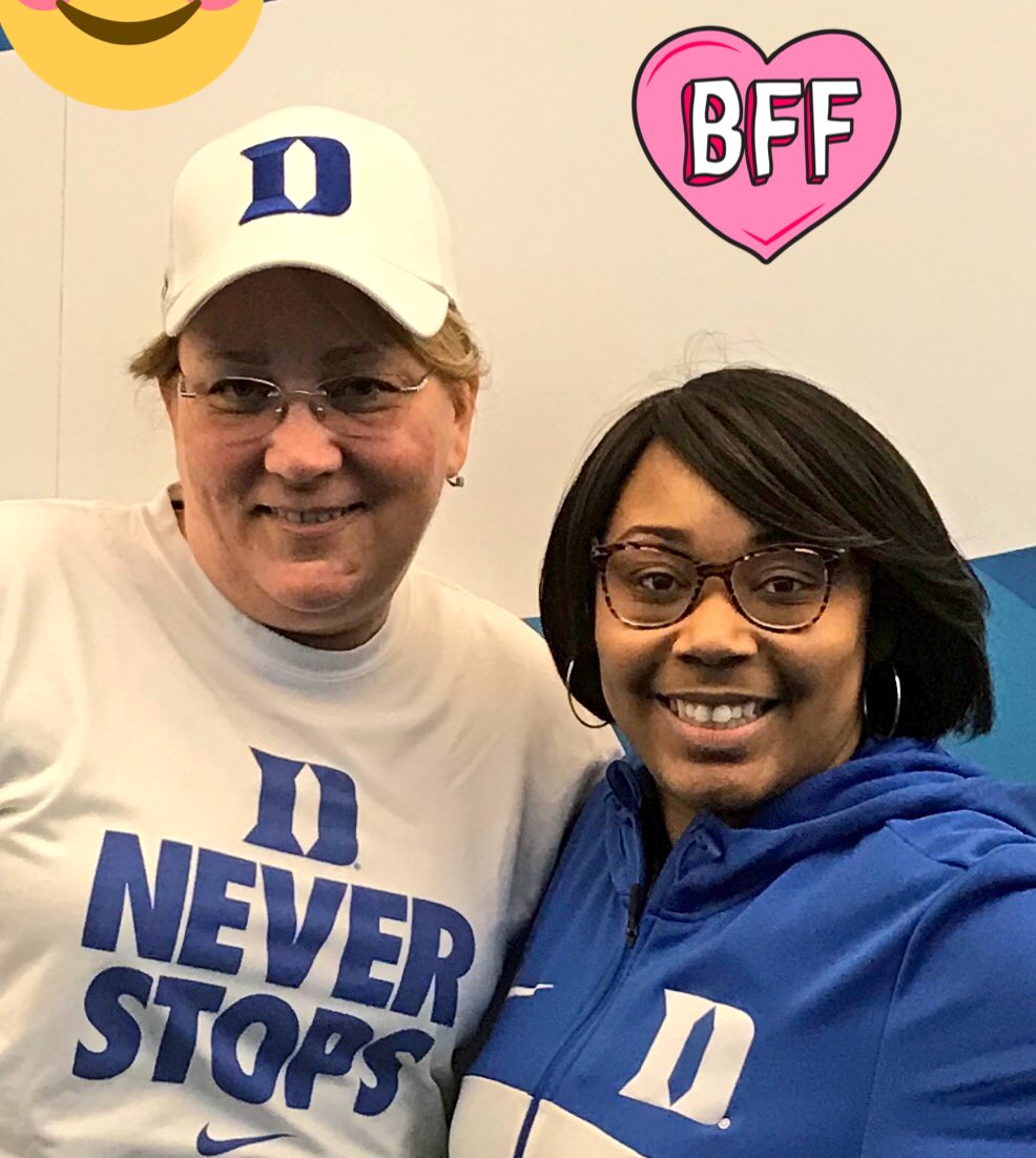 Laura Smith tweet media