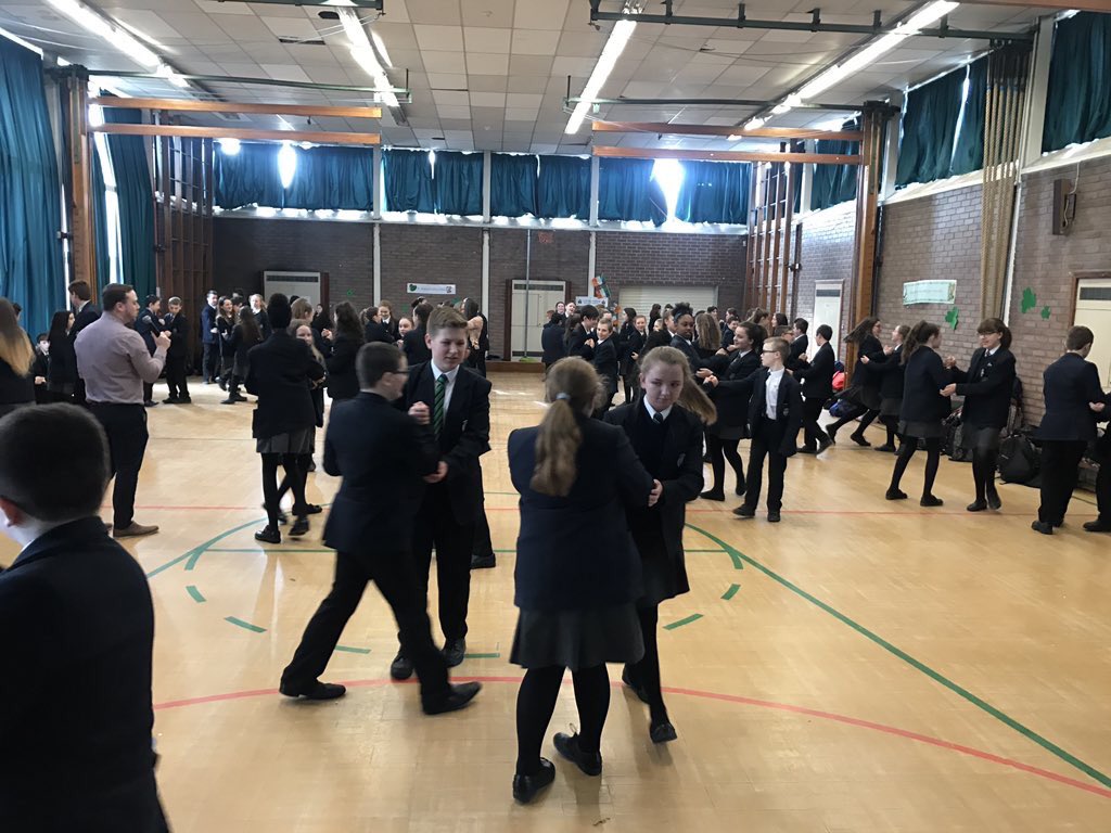 An Ghaeilge (@liosmorgaeilge) on Twitter photo Bhí muid ag damhsa linn inniu! Spraoi ar dóigh an Céilí le haghaidh Bn.8 do #SnaG18. We were dancing away today! Great fun at the Yr. 8 Céilí for <a href="/SnaGaeilge/">Seachtain na Gaeilge le Energia</a> agus <a href="/gaeilge2018/">Bliain na Gaeilge</a>! #AnGhaeilge @lismorecomp Bhí muid ag damhsa linn inniu! Spraoi ar dóigh an Céilí le haghaidh Bn.8 do #SnaG18. We were dancing away today! Great fun at the Yr. 8 Céilí for <a href="/SnaGaeilge/">Seachtain na Gaeilge le Energia</a> agus <a href="/gaeilge2018/">Bliain na Gaeilge</a>! #AnGhaeilge @lismorecomp