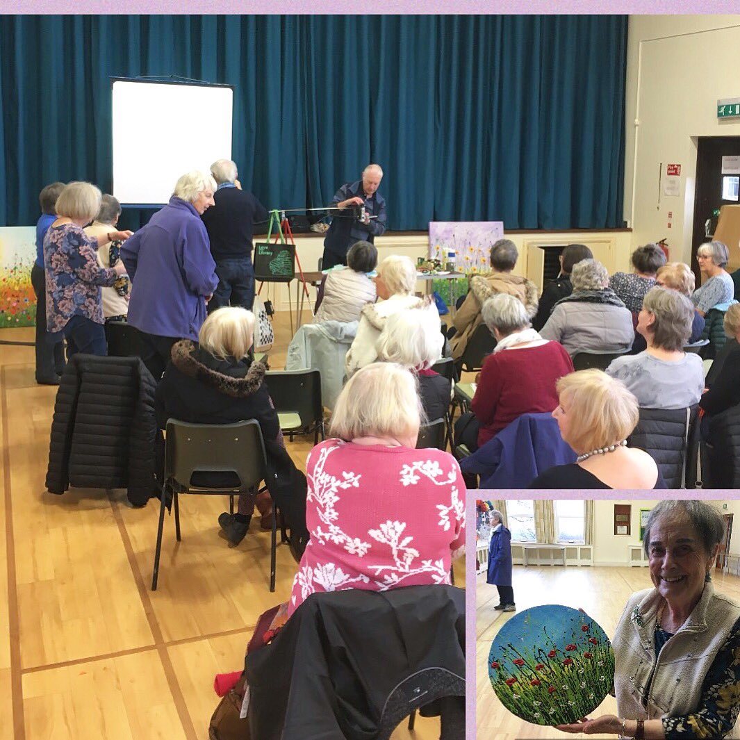 rachelhannahart's tweet photo. My first ever #artdemo yesterday with the lovely supportive art group in #pentrych 😊 https://t.co/fUoQanbpEx