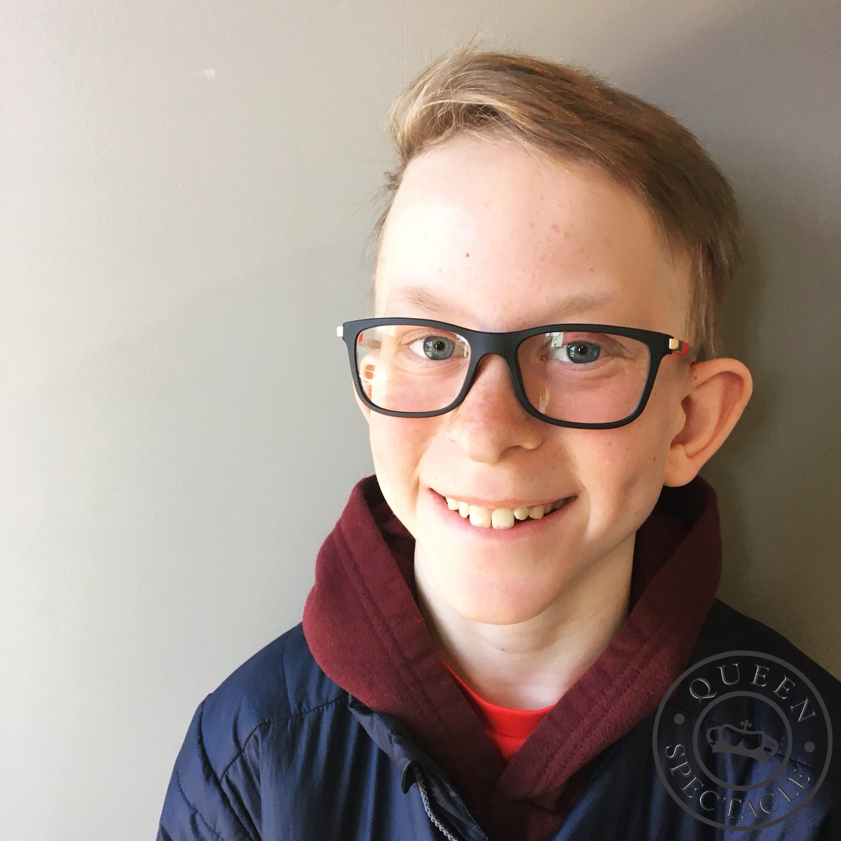 QueenSpectacle's tweet photo. Liam kicking off March break with his awesome new pair of #rayban eyeglasses! #raybankids #stylishkids #eyewearfashion #marchbreak #marchbreakfun https://t.co/zViX1gkvJ9