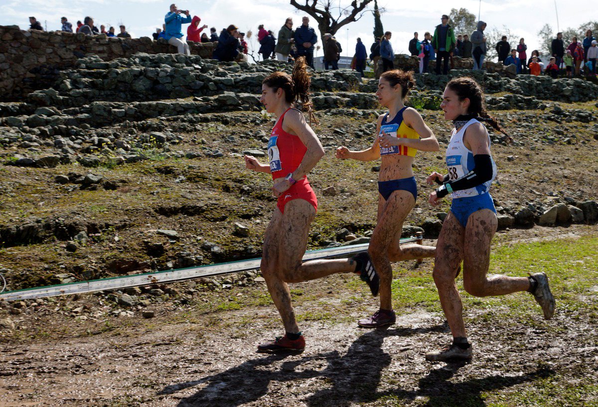 marta_galimany's tweet photo. Luchando, sufriendo, pero sobretodo, disfrutando del cros!!

#Merida2018 ➡ con las fotos de @jjvico voy a tener un buen recuerdo del campeonato 👌🔝

#CtoESP #cat #crosscountry https://t.co/XUnf8BsgvP