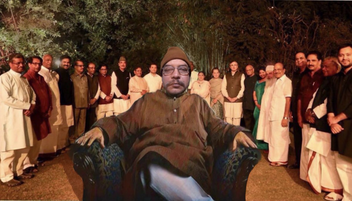 NewsRation's tweet photo. 2019 चुनावों की आहट! समूचा विपक्ष एकजुट हो पहुँचा रामोंदल सुप्रीमो के द्वार! आदरणीय देशबँधु सतपरकास चौबे जी को संयुक्त विपक्ष की तरफ़ से पीएम पद का उम्मीदवार बनाने पर राजी करने का हो रहा है प्रयास ! https://t.co/7Ww2eXCUNE