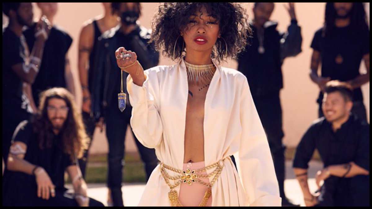 Renaissance Queen of Cannabis Lizzy Jeff Redefining Culture and Rebuilding Community laweekly.com/news/medicine-… <a href="/LAWeekly/">LA Weekly</a> @MargolinMadison #EAE