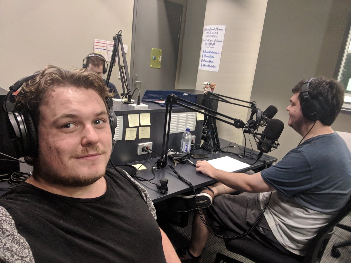 LAR_Podcast's tweet photo. #BehindTheScenes shot of our #PodcastingStudio https://t.co/KBovqZHzvQ