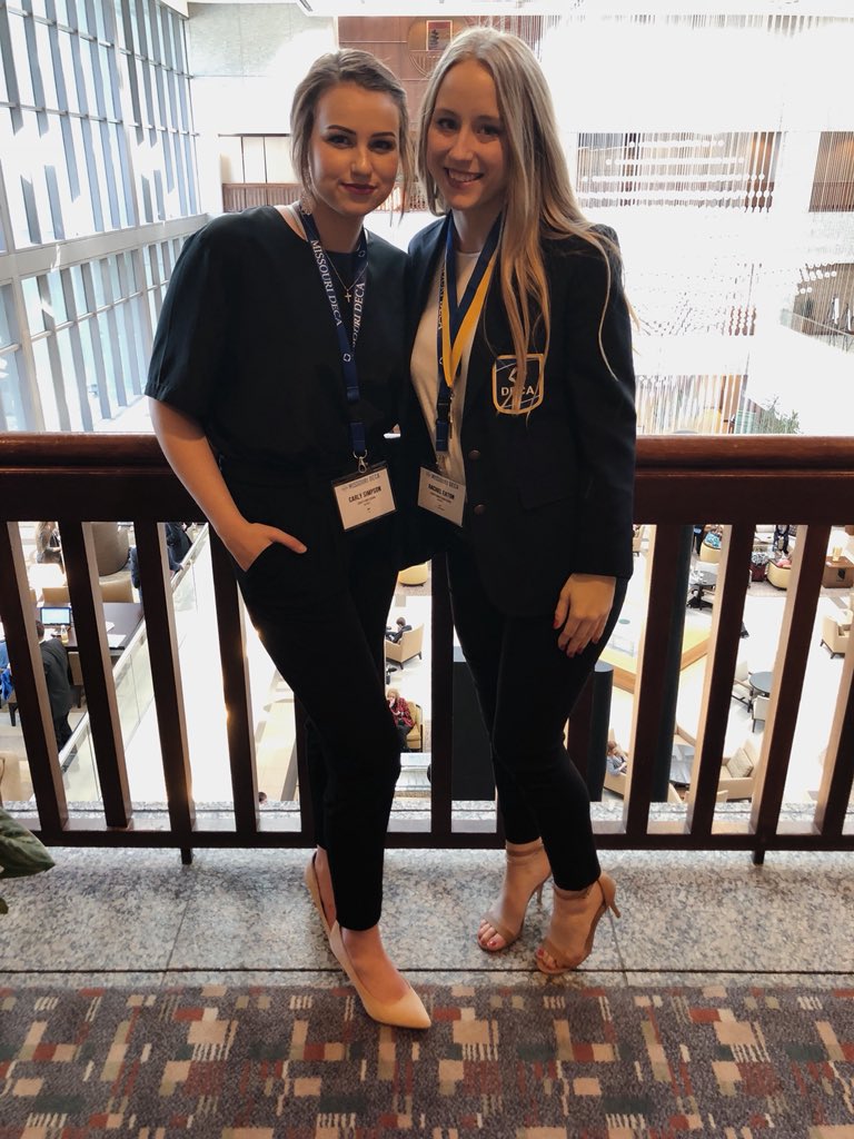 layneasamusic's tweet photo. These past three days have been some of the best and I’m so proud of those who qualified to ICDC. You all deserve it so much! Also BIG thanks to @LNDECA for accepting me as one of your own.❤️ #ASCENDKC70 https://t.co/tT6ZRDEy06