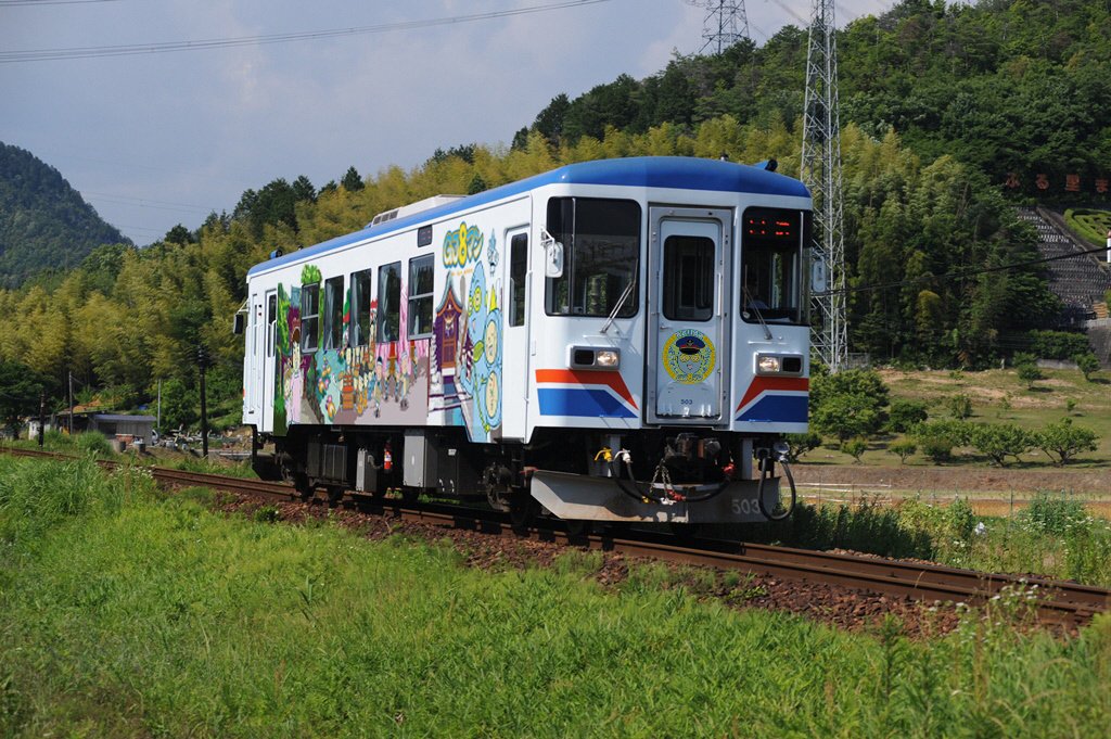 長良川鉄道のキャラクター列車『GJ8マントレイン』しゅっぱぁ～つ