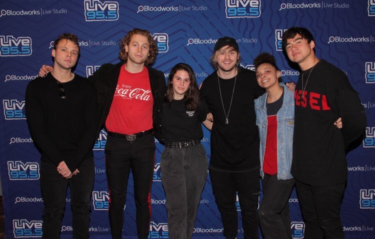 ashtonupdating's tweet photo. MEET AND GREET || @Ashton5SOS and the boys at @live955 for @5SOS promo #WantYouBack #WantYouBackPromo https://t.co/ENPPsWddyi