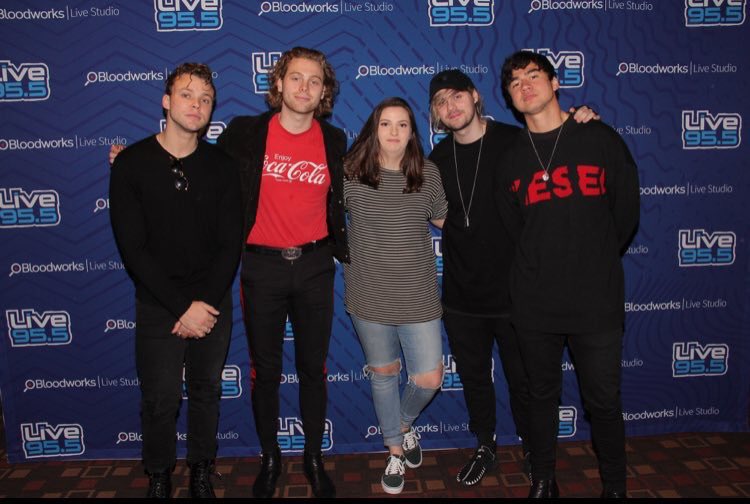 ashtonupdating's tweet photo. MEET AND GREET || @Ashton5SOS and the boys at @live955 for @5SOS promo #WantYouBack #WantYouBackPromo https://t.co/m82ZFJyNay