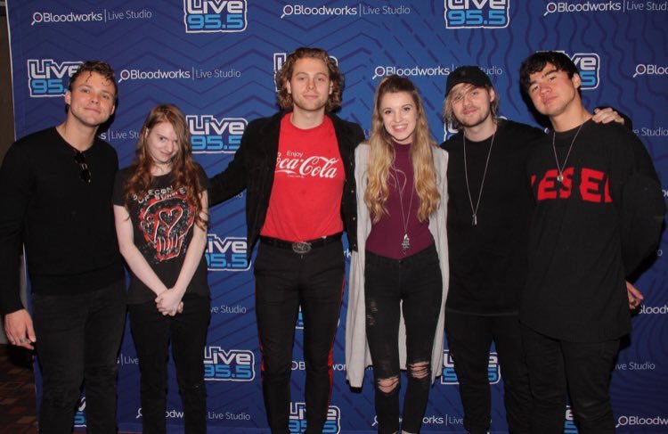 ashtonupdating's tweet photo. MEET AND GREET || @Ashton5SOS and the boys at @live955 for @5SOS promo #WantYouBack #WantYouBackPromo https://t.co/m82ZFJyNay
