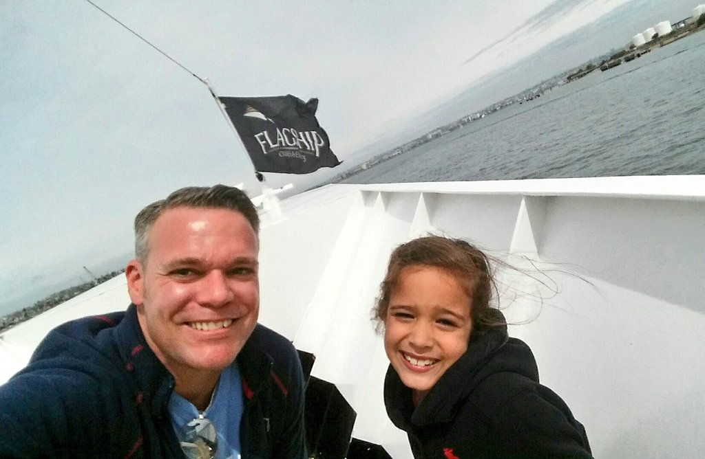 PapkeAndrew's tweet photo. Thank you @FlagshipSD for a great 2-hour harbor cruise on #SanDiegoBay! The staff and guide were exceptional. #FlagshipSD in #SanDiego...always a good time! #SpiritOfSanDiego #USSMidway #Coranado #KissingStatue #FlyNavy https://t.co/o1cvEmGNmZ