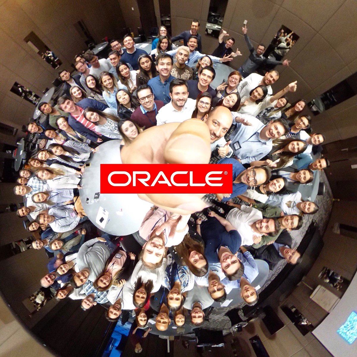 pipejaramillo's tweet photo. ¡Oracle es para ti!
.
#OracleEsParaTi #OracleParaVocê #OracleForYou #Oracle4U
.
#OracleEmp #OracleDigital #ProudToBeOracle #LifeAtOracle #ExploreOracle #BeTheShifter #YourTomorrowToday
@Oracle - @OracleLatam - @ExploreOracle https://t.co/cFbNMjaBer
