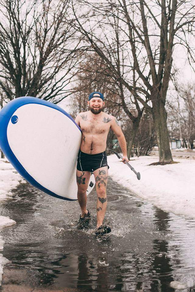 cgtr's tweet photo. Черниговские тратуары прекрасны 💘
#Чернигов #SUP #SemargL https://t.co/rHQXJI56k3