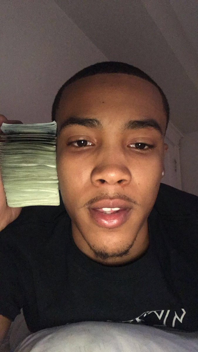 MGEBUCKZ's tweet photo. Felt Like My 2 Cent Was Need😯🤷🏻‍♂️ #FinePeopleFromChicago https://t.co/OllEnL2HUz