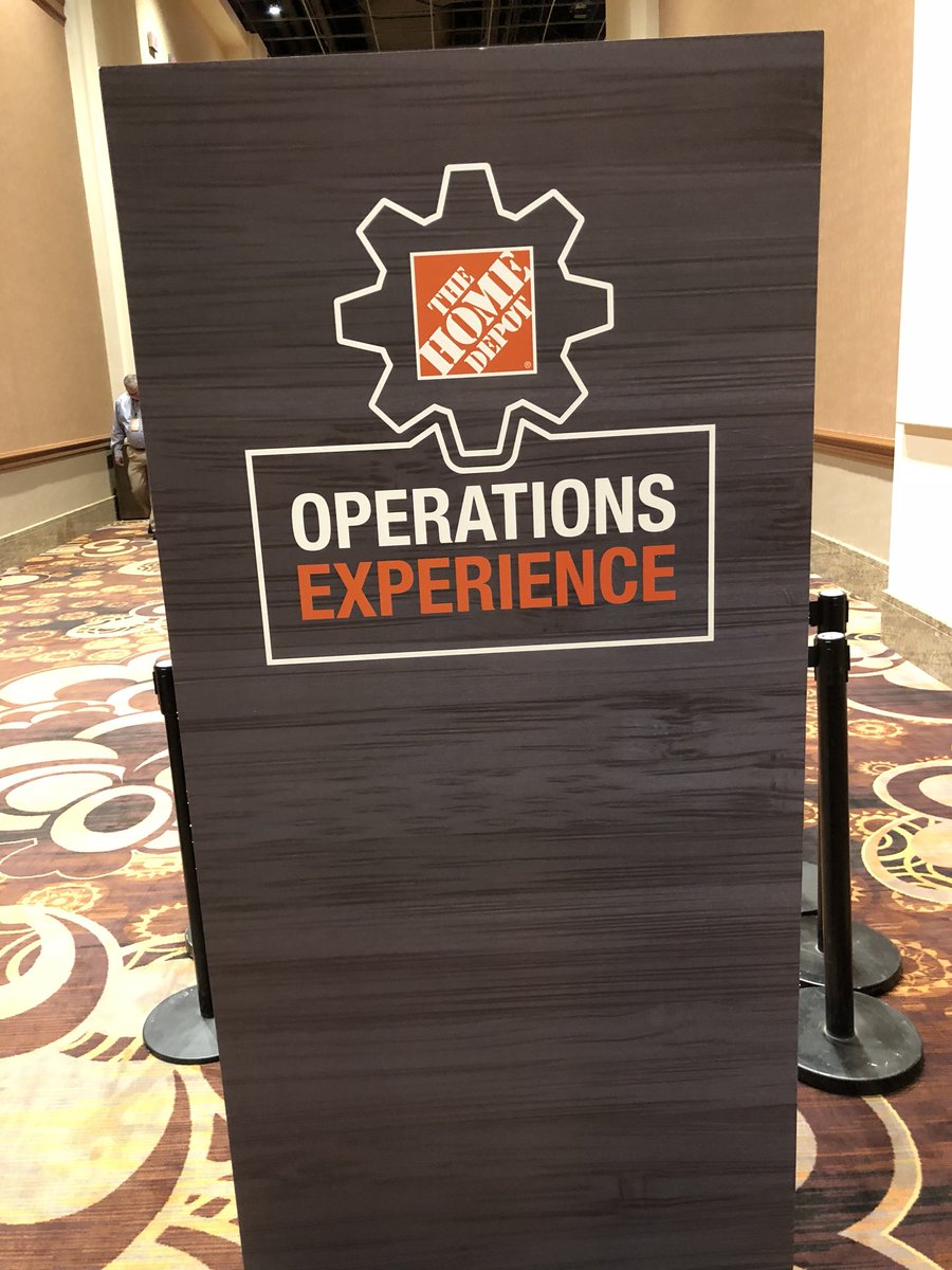 THDJoeZ's tweet image. District 96 SM team at the #SMM2018 #OperationsExperience